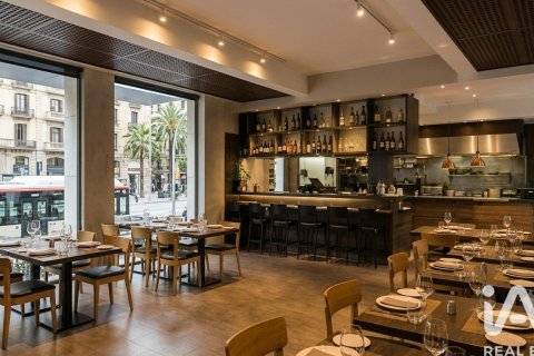 263 sq.m. cafe / restaurant for rent in Badalona, Barcelona, Catalonia, Spain № 8305 - photo 9