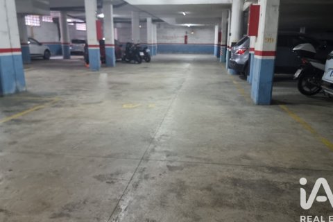 Estacionamiento de 11 m² en alquiler en Vilanova i la Geltrú, Barcelona, Cataluña, Spain № 8307