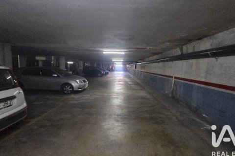 11 sq.m. parking for rent in Vilanova i la Geltru, Barcelona, Catalonia, Spain № 8307 - photo 2