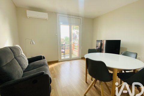 Apartamento de 2 dormitorios en alquiler en Sitges, Barcelona, Cataluña, Spain № 8301 - foto 2