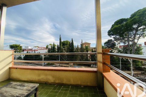 Apartamento de 2 dormitorios en alquiler en Sitges, Barcelona, Cataluña, Spain № 8301 - foto 7
