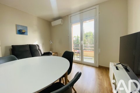 Apartamento de 2 dormitorios en alquiler en Sitges, Barcelona, Cataluña, Spain № 8301 - foto 4