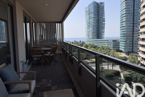 Apartamento de 2 dormitorios en alquiler en Barcelona, Cataluña, Spain № 8303 - foto 15