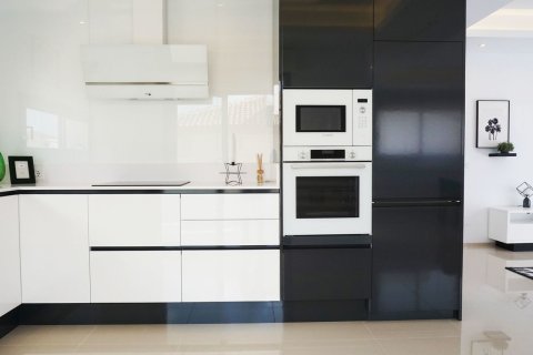 Купить дом в Льорет-де-Мар, Испания с 6 комнат, 340м², № 7185 - фото 4