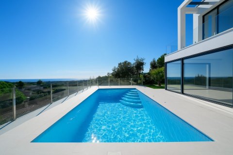 Купить дом в Льорет-де-Мар, Испания с 4 комнаты, 330м², № 7186 - фото 29