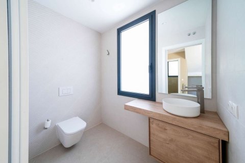 Купить дом в Льорет-де-Мар, Испания с 4 комнаты, 330м², № 7186 - фото 12