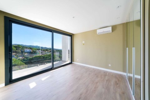 Купить дом в Льорет-де-Мар, Испания с 4 комнаты, 330м², № 7186 - фото 7