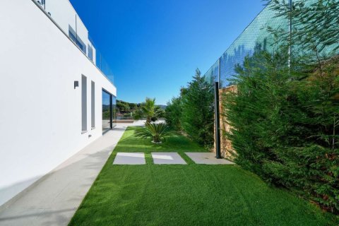 Купить дом в Льорет-де-Мар, Испания с 4 комнаты, 330м², № 7186 - фото 25