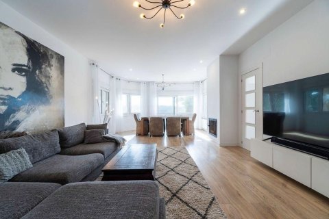 Купить дом в Льорет-де-Мар, Испания с 7 комнат, 423м², № 7184 - фото 21