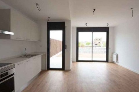 Apartamento de 3 dormitorios en venta en Jardins de Palau Palau-Solita I Plegamans, Barcelona, Cataluña, Spain № 3023 - foto 4