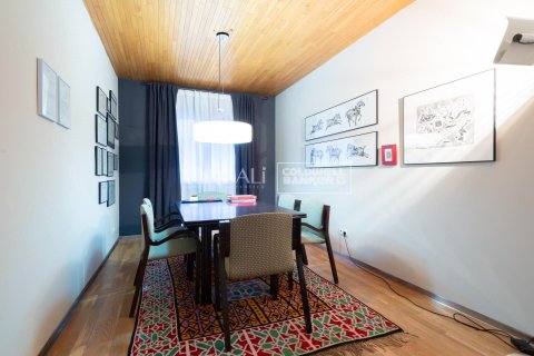 Apartamento de 4 dormitorios en venta en Principado De Andorra (Ninguna Poblacion Tiene C.P.), Lérida, Cataluña, Spain № 7733 - foto 5