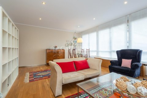 Apartamento de 4 dormitorios en venta en Principado De Andorra (Ninguna Poblacion Tiene C.P.), Lérida, Cataluña, Spain № 7733 - foto 19