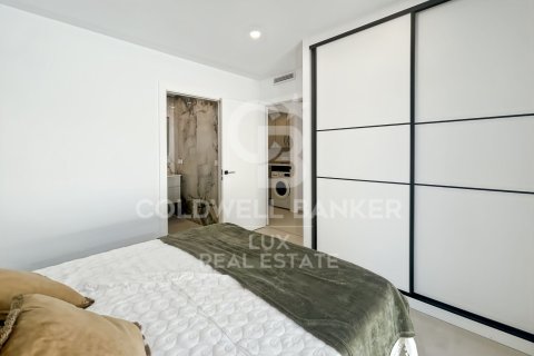 Villa de 4 dormitorios en venta en Empuriabrava, Gerona, Cataluña, Spain № 7734 - foto 21