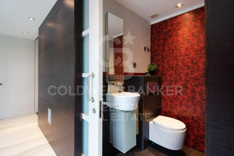Villa de 5 dormitorios en venta en Cerdanyola del Vallès, Barcelona, Cataluña, Spain № 7738 - foto 6