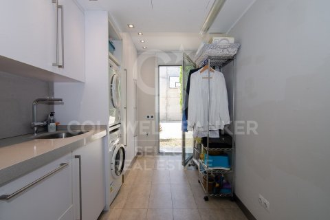 Villa de 5 dormitorios en venta en Cerdanyola del Vallès, Barcelona, Cataluña, Spain № 7738 - foto 12