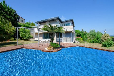 Villa de 5 dormitorios en venta en Cerdanyola del Vallès, Barcelona, Cataluña, Spain № 7738 - foto 28