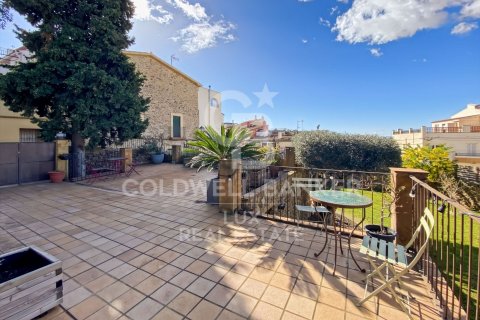 Сasa de 3 dormitorios en venta en Palau-saverdera, Gerona, Cataluña, Spain № 7739 - foto 4
