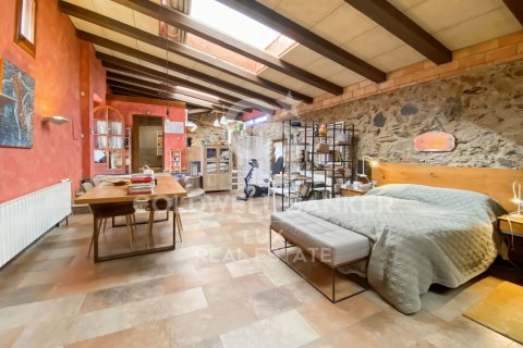 Сasa de 3 dormitorios en venta en Palau-saverdera, Gerona, Cataluña, Spain № 7739 - foto 11