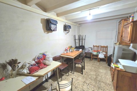 250 sq.m. commercial property for sale in Sants-Montjuic, Barcelona, Catalonia, Spain № 2460 - photo 13