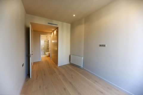 2 bedrooms apartment for sale in Ciutat Vella, Barcelona, Catalonia, Spain № 2463 - photo 12
