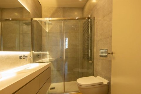 2 bedrooms apartment for sale in Ciutat Vella, Barcelona, Catalonia, Spain № 2463 - photo 9