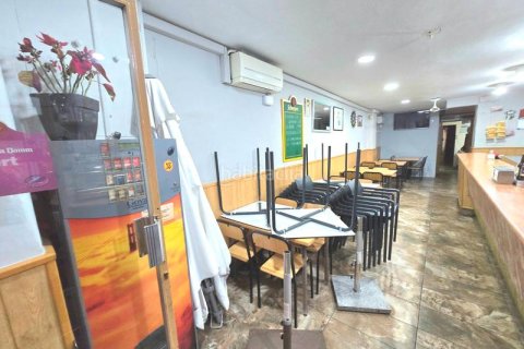 Propiedad comercial de 250 m² en venta en Sants-Montjuïc, Barcelona, Cataluña, Spain № 2458 - foto 13