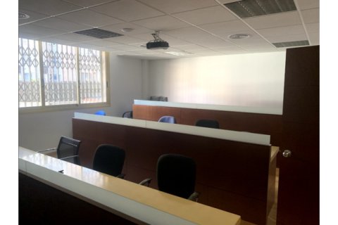 305 sq.m. office for sale in Sants-Montjuic, Barcelona, Catalonia, Spain № 2457 - photo 22
