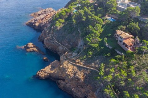 Сasa de 6 dormitorios en venta en Begur, Gerona, Cataluña, Spain № 7090