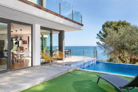 Сasa de 5 dormitorios en venta en Begur, Gerona, Cataluña, Spain № 7091