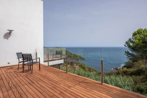 Сasa de 5 dormitorios en venta en Begur, Gerona, Cataluña, Spain № 7091 - foto 17