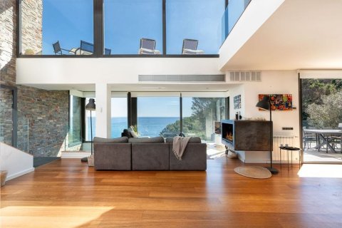 Сasa de 5 dormitorios en venta en Begur, Gerona, Cataluña, Spain № 7091 - foto 29