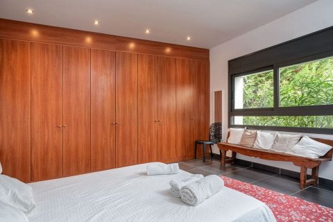 Сasa de 5 dormitorios en venta en Begur, Gerona, Cataluña, Spain № 7091 - foto 14
