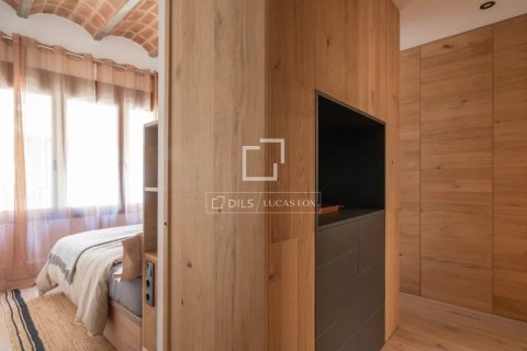 3 bedrooms apartment for sale in Barcelona, Catalonia, Spain № 3865 - photo 5