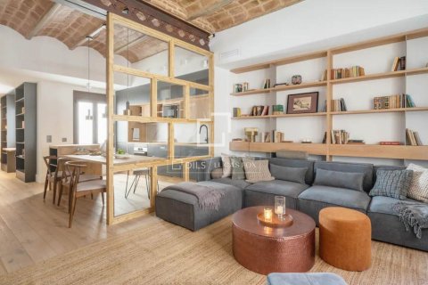 3 bedrooms apartment for sale in Barcelona, Catalonia, Spain № 3865
