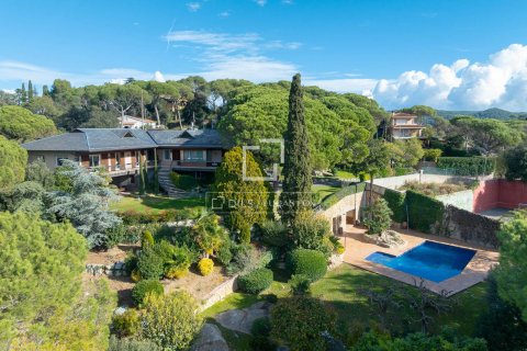 Villa de 7 dormitorios en venta en Vallromanes, Barcelona, Cataluña, Spain № 3869