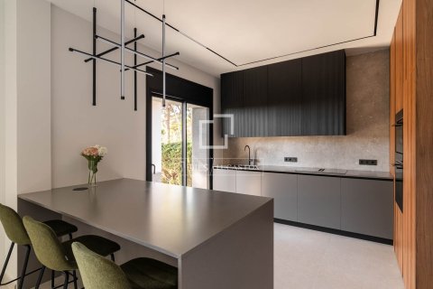 Villa de 5 dormitorios en venta en Castelldefels, Barcelona, Cataluña, Spain № 3871 - foto 6