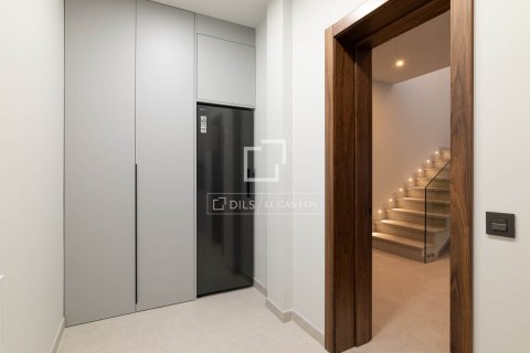 Villa de 5 dormitorios en venta en Castelldefels, Barcelona, Cataluña, Spain № 3871 - foto 11