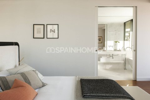Apartamento de 3 dormitorios en venta en Barcelona, Cataluña, Spain № 6169 - foto 11