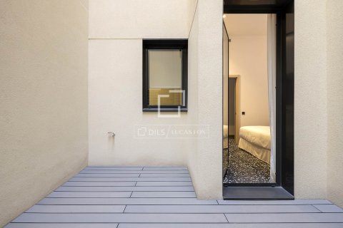 Apartamento de 2 dormitorios en alquiler en Barcelona, Cataluña, Spain № 4512 - foto 23
