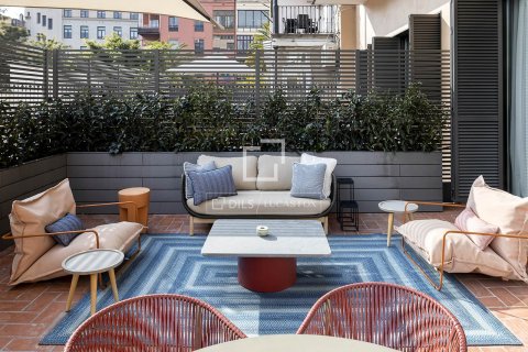 Apartamento de 2 dormitorios en alquiler en Barcelona, Cataluña, Spain № 4512