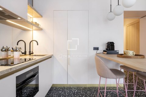 Apartamento de 2 dormitorios en alquiler en Barcelona, Cataluña, Spain № 4512 - foto 15