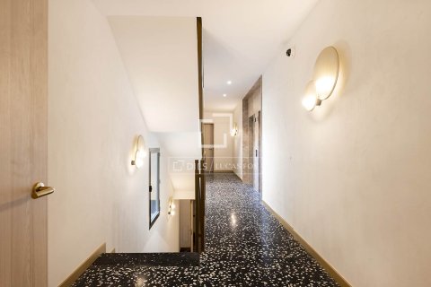 Apartamento de 2 dormitorios en alquiler en Barcelona, Cataluña, Spain № 4511 - foto 29