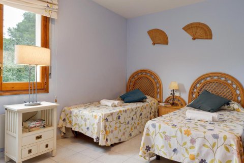 Apartamento de 3 dormitorios en venta en Tamariu, Gerona, Cataluña, Spain № 3660 - foto 9
