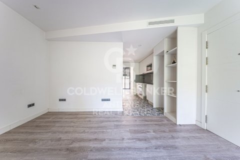 2 bedrooms apartment for sale in Barcelona, Catalonia, Spain № 7741 - photo 22