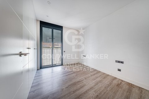2 bedrooms apartment for sale in Barcelona, Catalonia, Spain № 7741 - photo 16