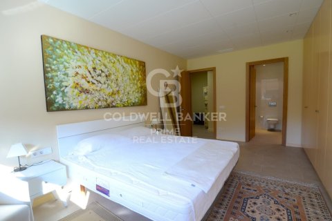 Villa de 6 dormitorios en venta en Begur, Gerona, Cataluña, Spain № 5940 - foto 10