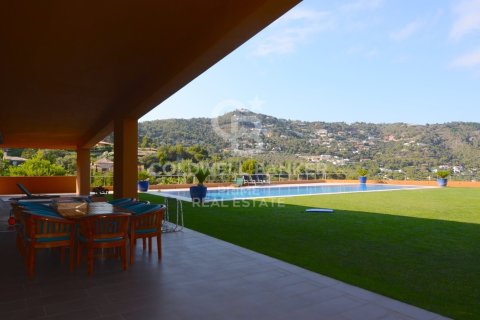 Villa de 6 dormitorios en venta en Begur, Gerona, Cataluña, Spain № 5940 - foto 6
