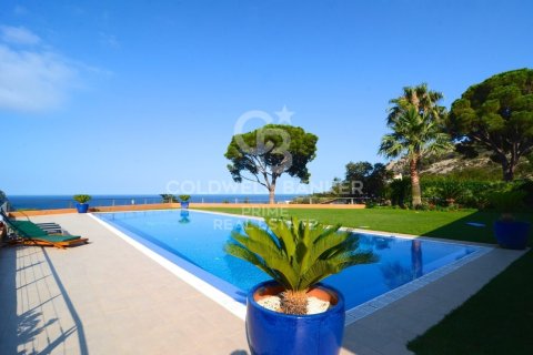 Villa de 6 dormitorios en venta en Begur, Gerona, Cataluña, Spain № 5940