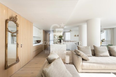 4 bedrooms penthouse for sale in Barcelona, Catalonia, Spain № 5942 - photo 5