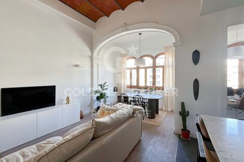 Apartamento de 2 dormitorios en venta en Barcelona, Cataluña, Spain № 5944 - foto 5